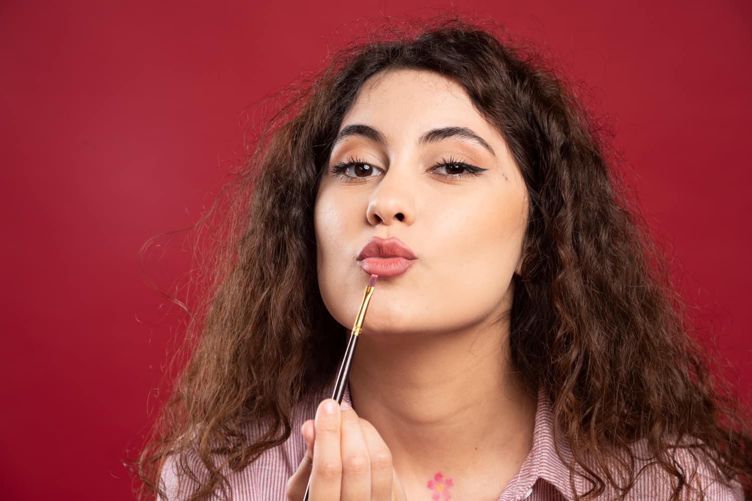 Dudaklarda Romantizm Rüzgarı: Rom-Com Lips Trendi’ni Yakalayın