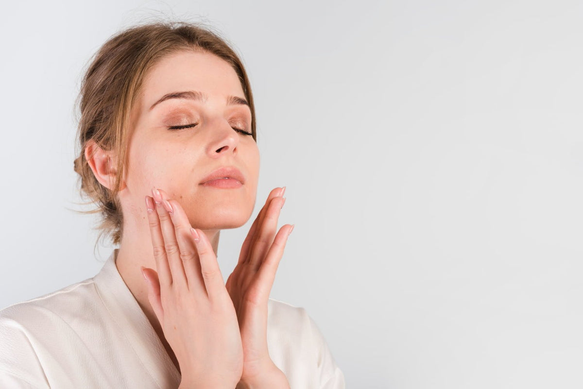 Anti-Aging Cilt Bakım Rutini — Alix Avien blog görseli
