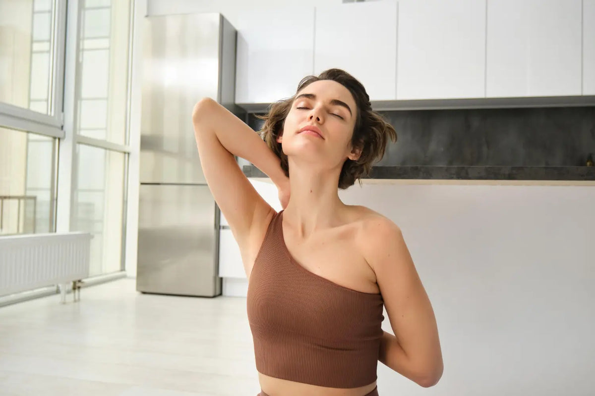 Alüminyumsuz Deodorant Nedir? Farkı Ne, Gerçekten Daha Sağlıklı mı — Alix Avien blog görseli
