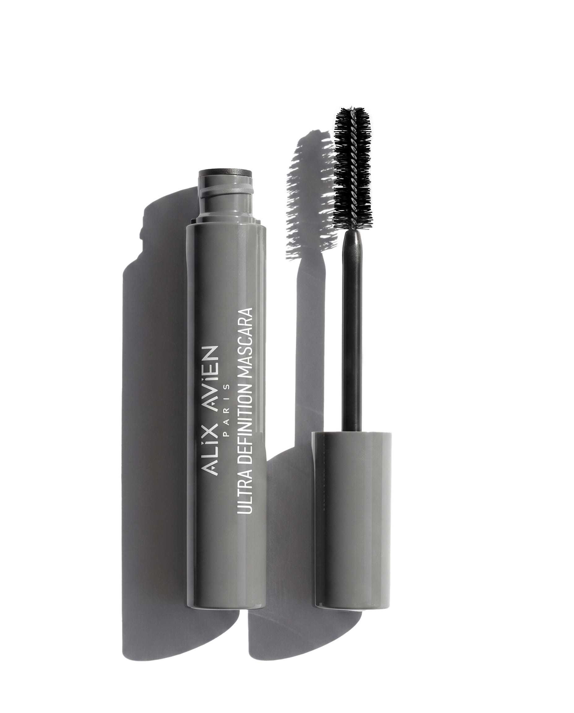 Dolgun Hacim ve Kıvrım Verici Maskara - Ultra Definition Mascara - Black