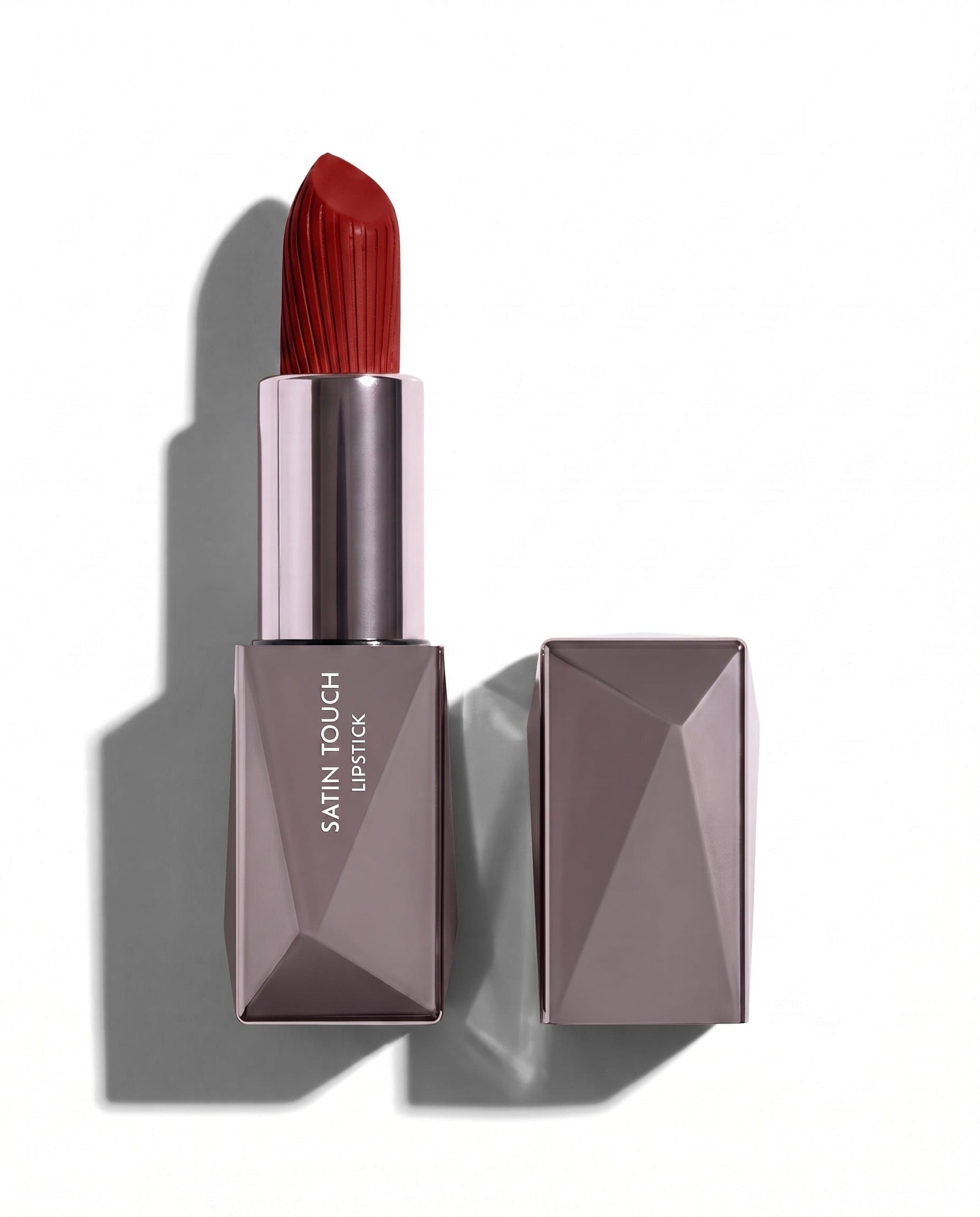 Nemlendirici Saten Bitişli Yarı Mat Ruj - Satin Touch Lipstick | Alix Avien