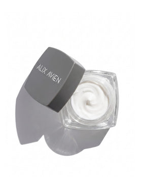 Gençleştirici Makyaj Bazı ve SPF 30 | Rejuvenating Face Base Cream
