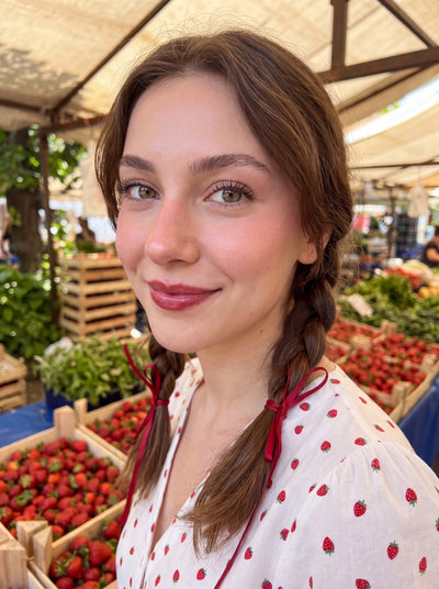 Strawberry Girl makyajı, Alix Avien